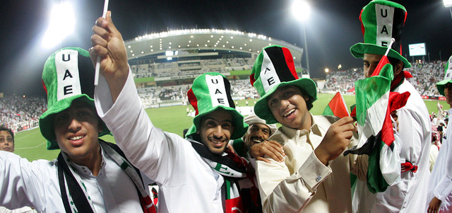 الدخول مجاناً لجمهور الإمارات أمام فلسطين